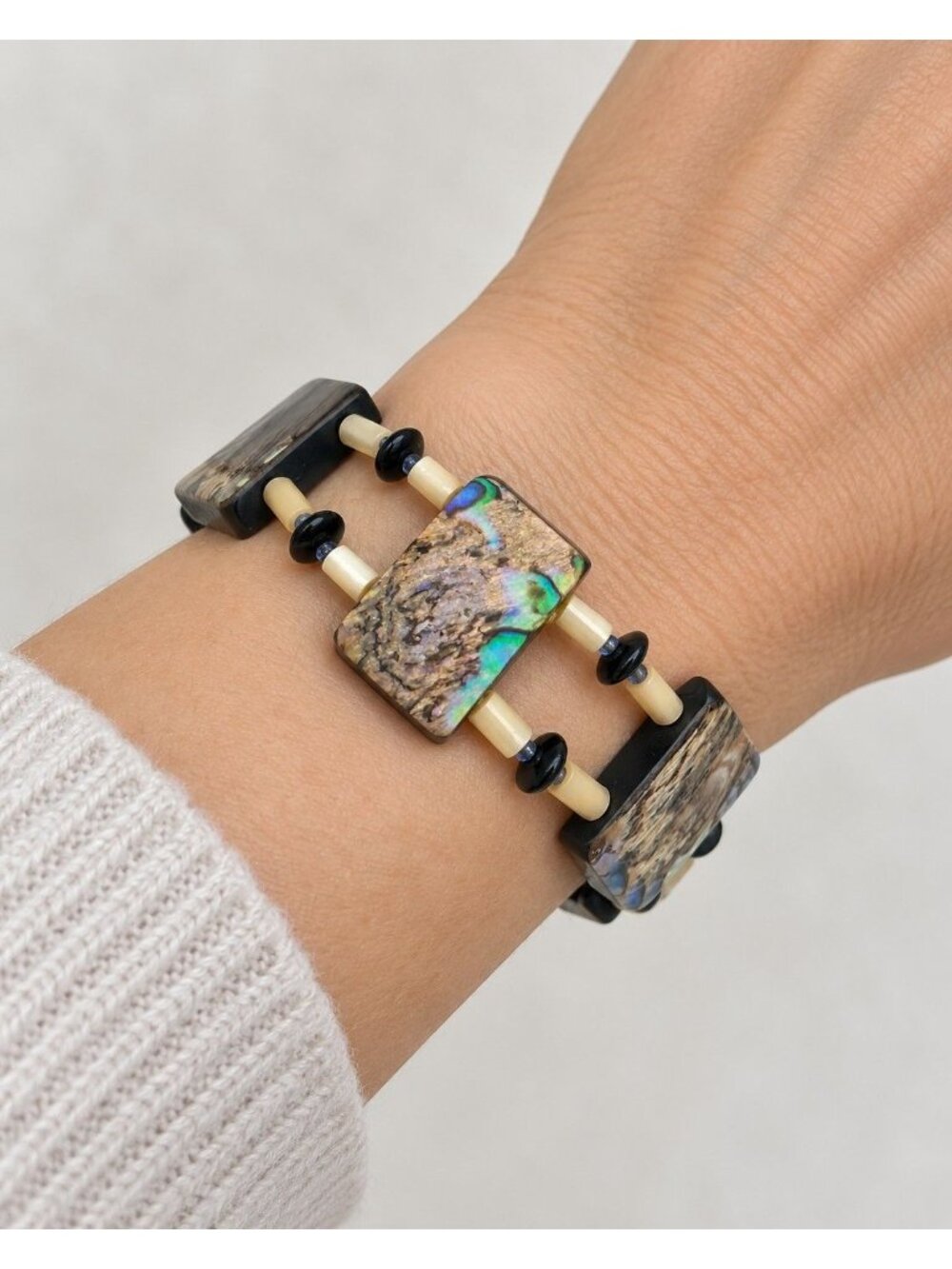 Abalone Shell Black Rectangle Bead Double Strand Stretch Bracelet